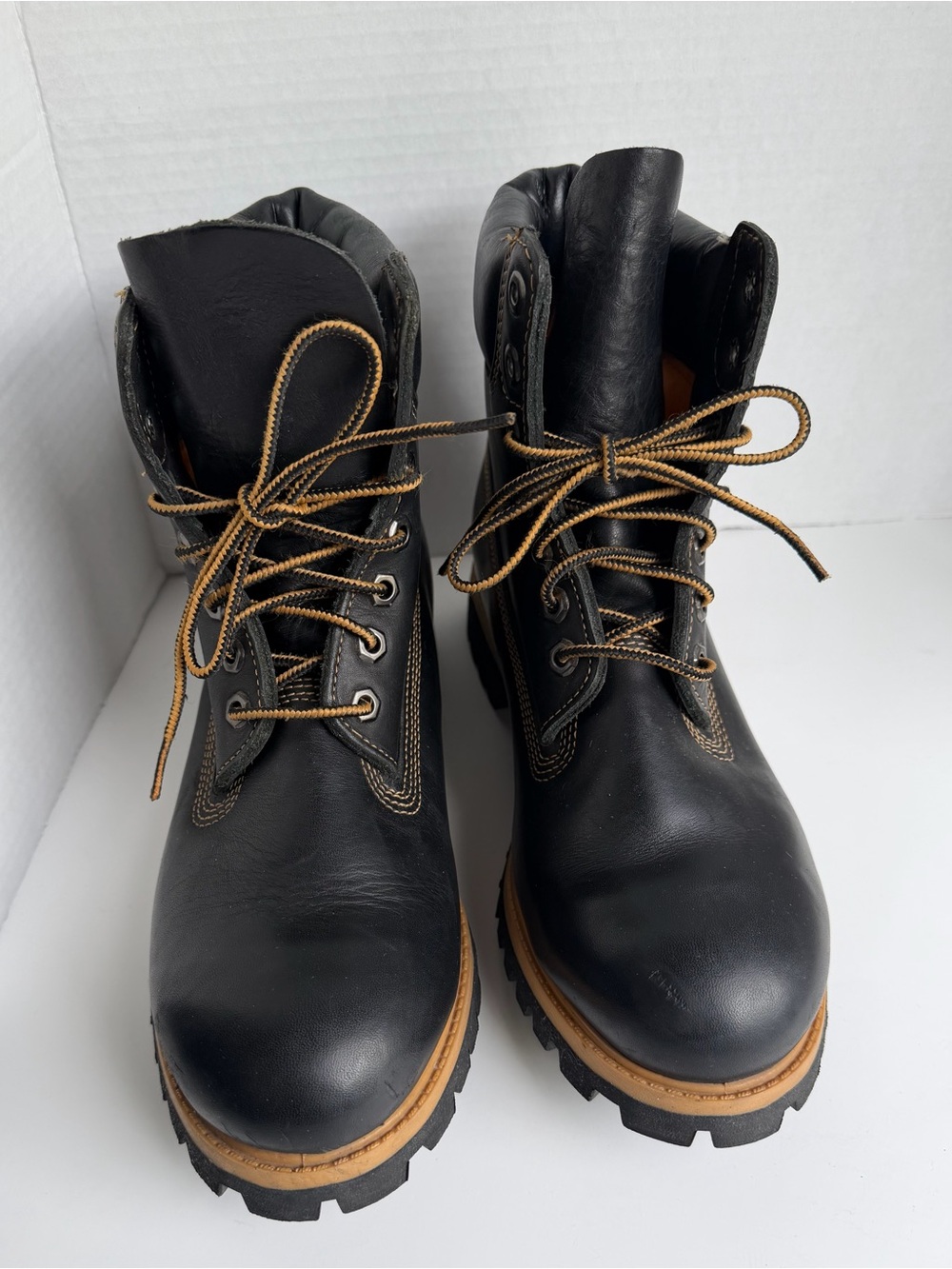 Mens Timberland Premium 6” Black Boots Sz 8 Smooth Leather Tan Stitching Work - Picture 4 of 15